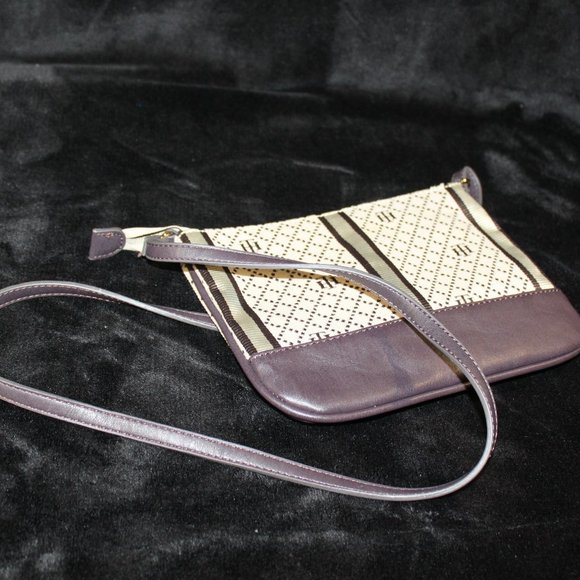 Tommy Hilfiger Purse - Picture 6 of 9